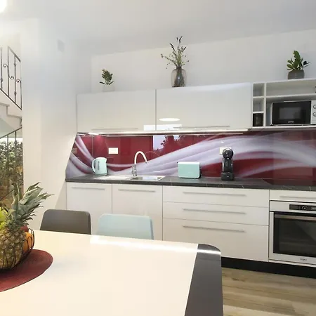 Luka Holiday home *